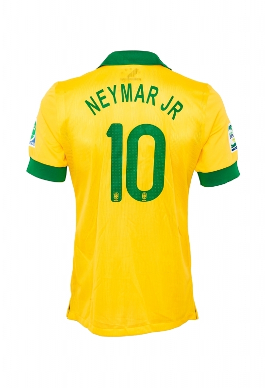 Neymar Brazil yellow jersey